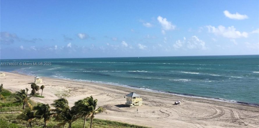 Condo à Key Biscayne, Floride, 2 chambres  № 1859743