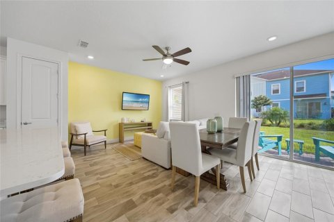 Touwnhouse à vendre à Kissimmee, Floride: 4 chambres, 159.05 m2 № 2232877 - photo 17