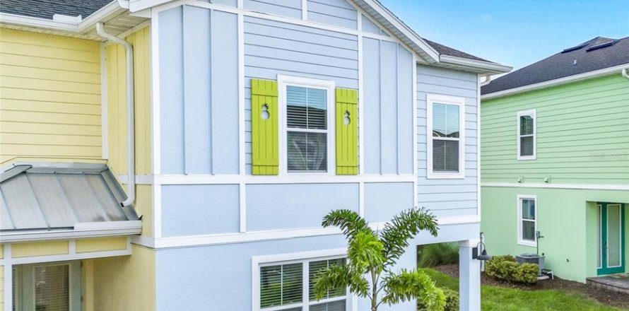 Touwnhouse à Kissimmee, Floride 4 chambres, 159.05 m2 № 2232877