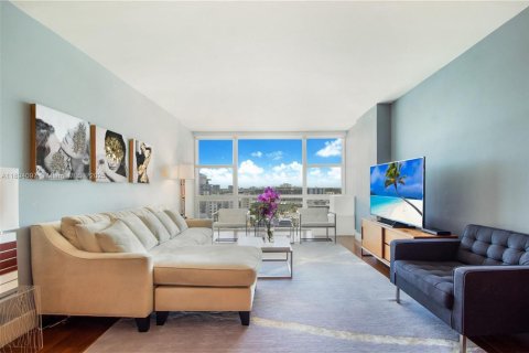 Copropriété à vendre à Miami Beach, Floride: 1 chambre, 81.1 m2 № 1945880 - photo 3