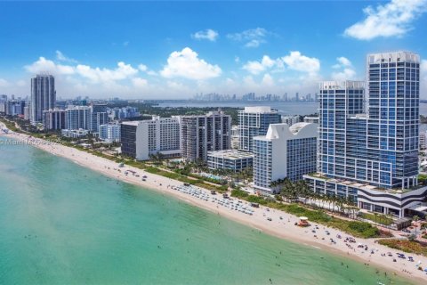 Copropriété à vendre à Miami Beach, Floride: 1 chambre, 81.1 m2 № 1945880 - photo 11