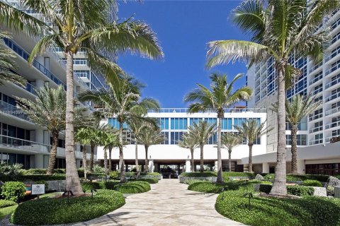 Copropriété à vendre à Miami Beach, Floride: 1 chambre, 81.1 m2 № 1945880 - photo 16