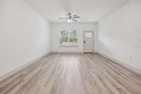 House in Citrus Springs, Florida 4 bedrooms, 144.09 sq.m. № 1771713 - photo 4