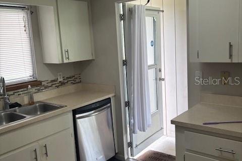 House in Ocala, Florida 2 bedrooms, 96.62 sq.m. № 1910892 - photo 11