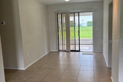 House in Ocala, Florida 2 bedrooms, 96.62 sq.m. № 1910892 - photo 5