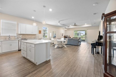 House in Ocala, Florida 3 bedrooms, 204.01 sq.m. № 1765062 - photo 8