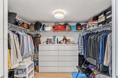 Condo in Cocoa Beach, Florida, 2 bedrooms  № 1972995 - photo 21