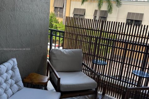 Condominio en alquiler en Miami, Florida, 1 dormitorio, 69.68 m2 № 1928523 - foto 21