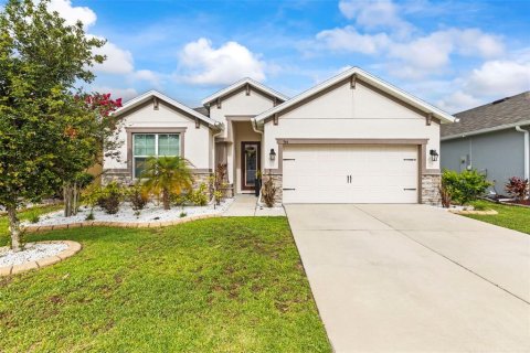 Casa en venta en Spring Hill, Florida, 4 dormitorios, 182.83 m2 № 1775436 - foto 1