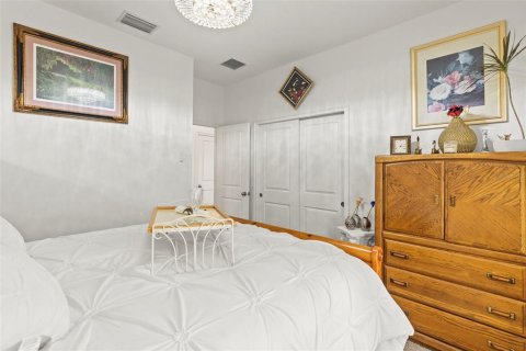 Casa en venta en Spring Hill, Florida, 4 dormitorios, 182.83 m2 № 1775436 - foto 15
