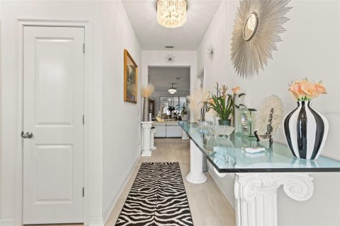 Casa en venta en Spring Hill, Florida, 4 dormitorios, 182.83 m2 № 1775436 - foto 11