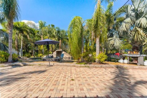 Casa en venta en Saint Petersburg, Florida, 3 dormitorios, 198.16 m2 № 1550339 - foto 5
