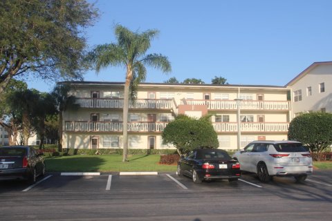 Condominio en venta en Boca Raton, Florida, 1 dormitorio, 66.89 m2 № 1168583 - foto 1