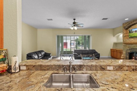 House in Lecanto, Florida 3 bedrooms, 303.23 sq.m. № 1886181 - photo 20