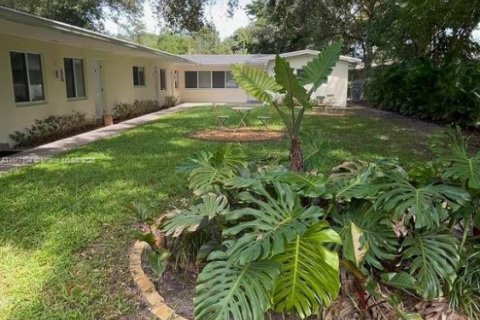 Villa ou maison à louer à North Miami, Floride: 1 chambre, 65.03 m2 № 1923860 - photo 25