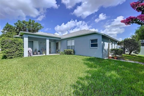 House in Land O' Lakes, Florida 4 bedrooms, 206.43 sq.m. № 1787358 - photo 3