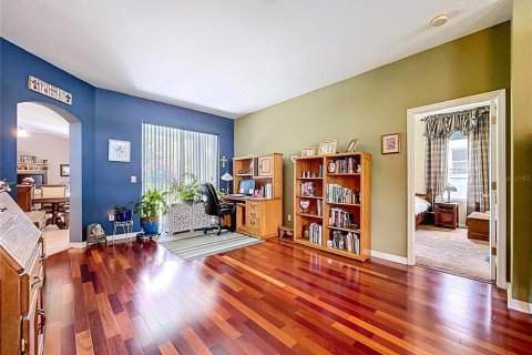 House in Land O' Lakes, Florida 4 bedrooms, 206.43 sq.m. № 1787358 - photo 12