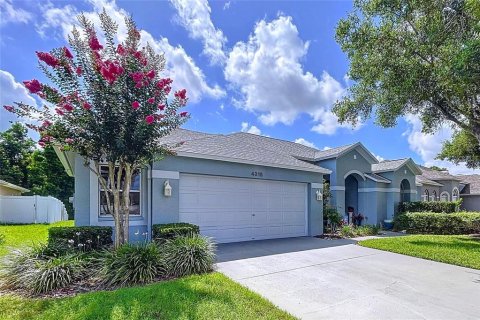 House in Land O' Lakes, Florida 4 bedrooms, 206.43 sq.m. № 1787358 - photo 2
