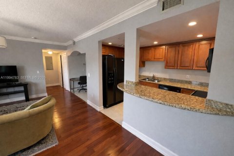 Apartamento en alquiler en Coral Gables, Florida, 2 dormitorios, 104.79 m2 № 2058738 - foto 22