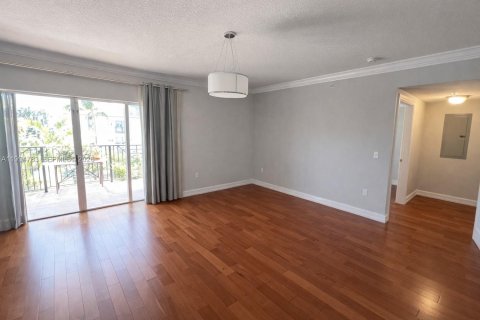 Apartamento en alquiler en Coral Gables, Florida, 2 dormitorios, 104.79 m2 № 2058738 - foto 21