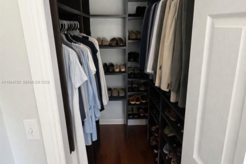 Apartamento en alquiler en Coral Gables, Florida, 2 dormitorios, 104.79 m2 № 2058738 - foto 28