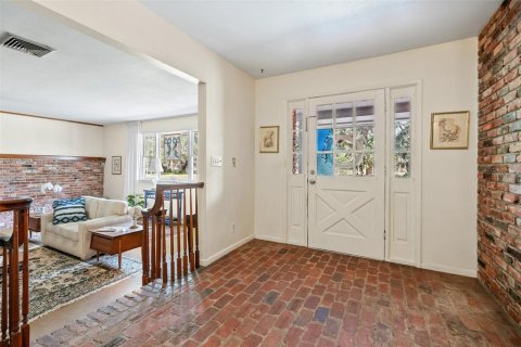 House in Sarasota, Florida 6 bedrooms, 383.22 sq.m. № 1521471 - photo 23