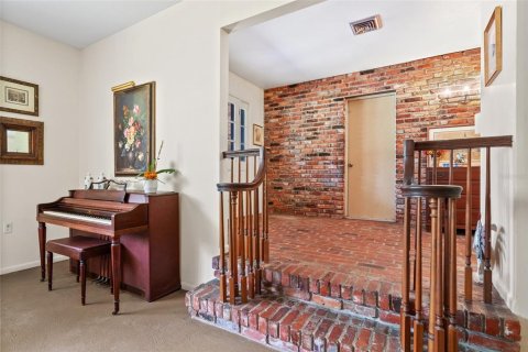House in Sarasota, Florida 6 bedrooms, 383.22 sq.m. № 1521471 - photo 24