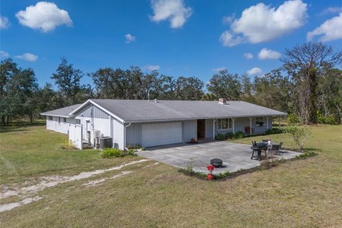 House in Sarasota, Florida 6 bedrooms, 383.22 sq.m. № 1521471 - photo 4