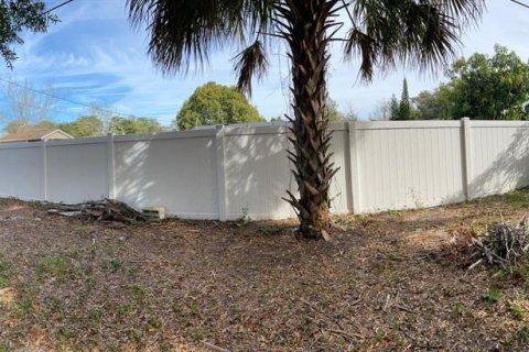 House in Orlando, Florida 4 bedrooms, 104.79 sq.m. № 1893576 - photo 18