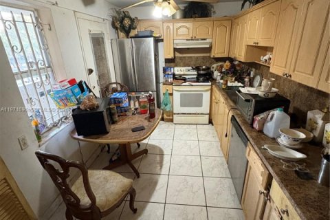 Condominio en venta en Miami, Florida, 2 dormitorios, 166.2 m2 № 2032449 - foto 5