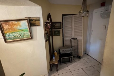 Condominio en venta en Miami, Florida, 2 dormitorios, 166.2 m2 № 2032449 - foto 6