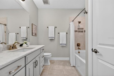 House in Palmetto, Florida 3 bedrooms, 204.85 sq.m. № 2101022 - photo 21