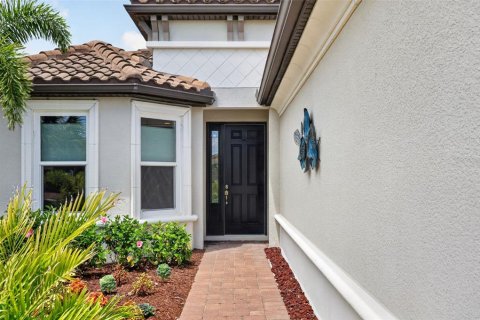 House in Palmetto, Florida 3 bedrooms, 204.85 sq.m. № 2101022 - photo 4