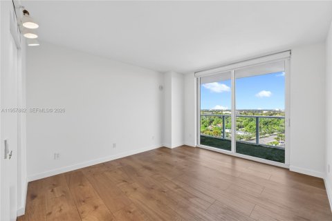 Condominio en venta en Miami, Florida, 3 dormitorios, 151.06 m2 № 2011701 - foto 17