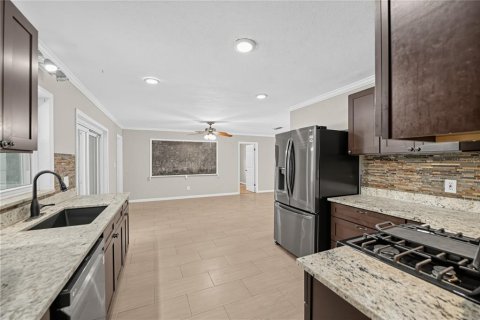 Villa ou maison à vendre à Winter Park, Floride: 4 chambres, 193.98 m2 № 2406964 - photo 7