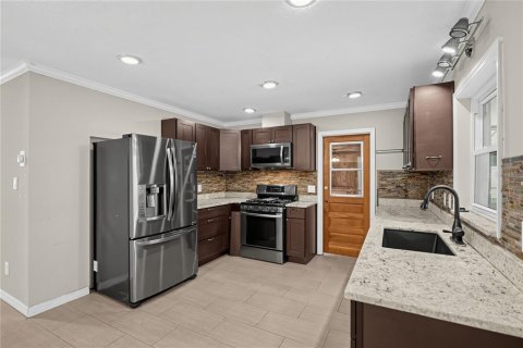 Villa ou maison à vendre à Winter Park, Floride: 4 chambres, 193.98 m2 № 2406964 - photo 8