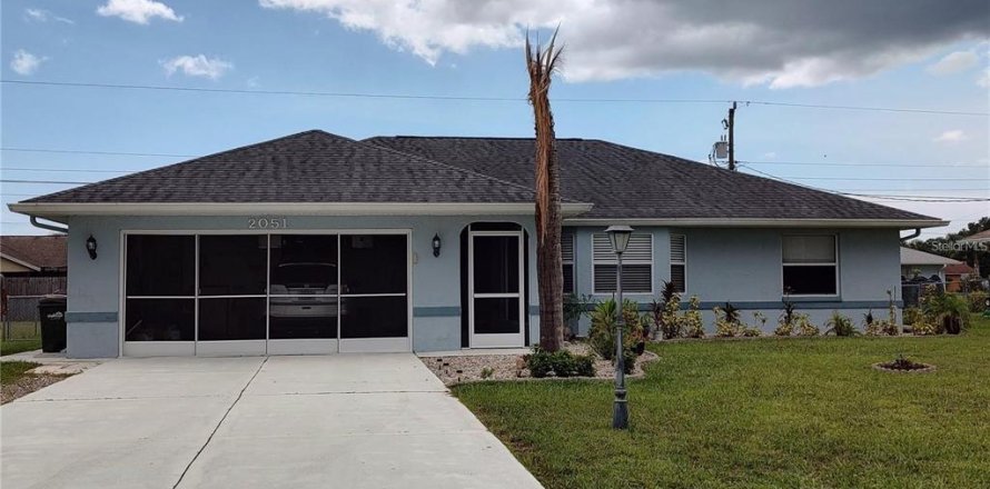 Villa ou maison à North Port, Floride 3 chambres, 172.43 m2 № 2095219