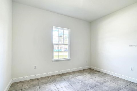 House in Ocala, Florida 4 bedrooms, 146.6 sq.m. № 2210832 - photo 25