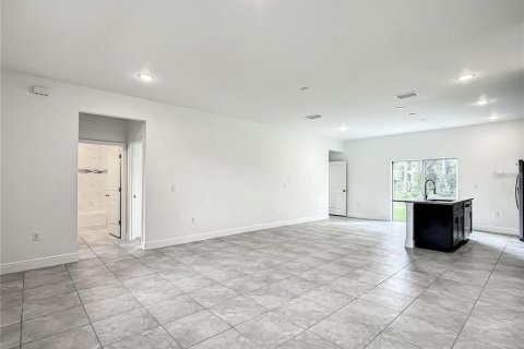 House in Ocala, Florida 4 bedrooms, 146.6 sq.m. № 2210832 - photo 21