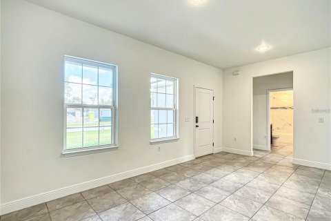 House in Ocala, Florida 4 bedrooms, 146.6 sq.m. № 2210832 - photo 24