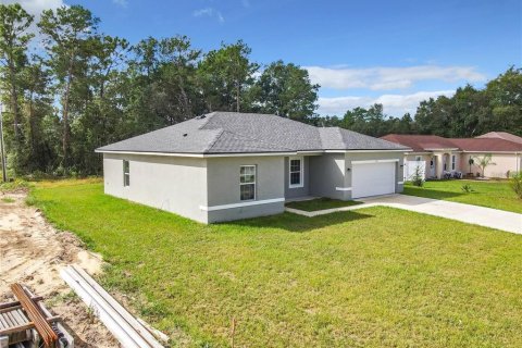 House in Ocala, Florida 4 bedrooms, 146.6 sq.m. № 2210832 - photo 8