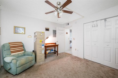 Condo in Clearwater, Florida, 2 bedrooms № 2104541 - photo 19