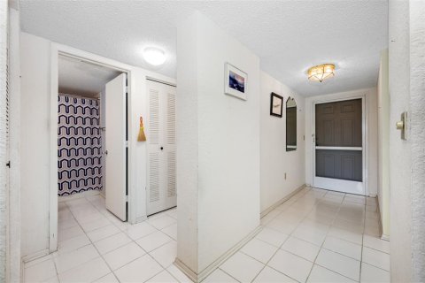 Condo in Clearwater, Florida, 2 bedrooms № 2104541 - photo 21