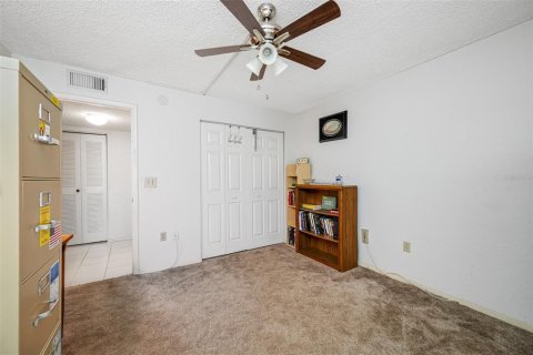 Condo in Clearwater, Florida, 2 bedrooms № 2104541 - photo 20