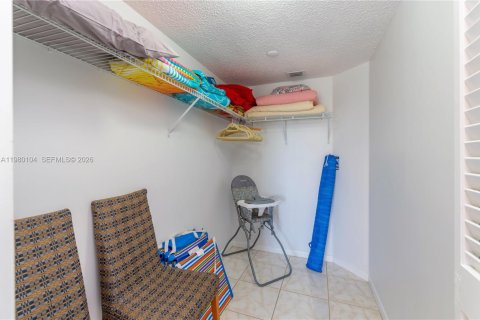 Condominio en alquiler en Sunny Isles Beach, Florida, 2 dormitorios, 123.56 m2 № 2046233 - foto 6