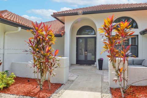 Villa ou maison à vendre à Weston, Floride: 5 chambres, 273.13 m2 № 1964915 - photo 6