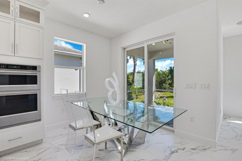 Villa ou maison à vendre à Vero Beach, Floride: 4 chambres, 171.87 m2 № 2399867 - photo 12