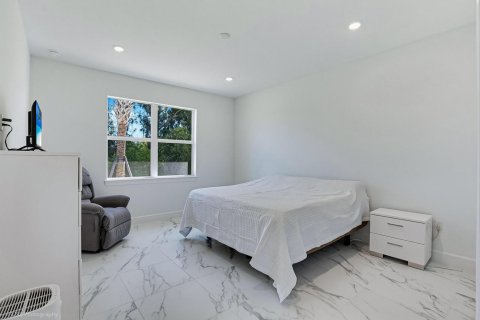 Villa ou maison à vendre à Vero Beach, Floride: 4 chambres, 171.87 m2 № 2399867 - photo 16