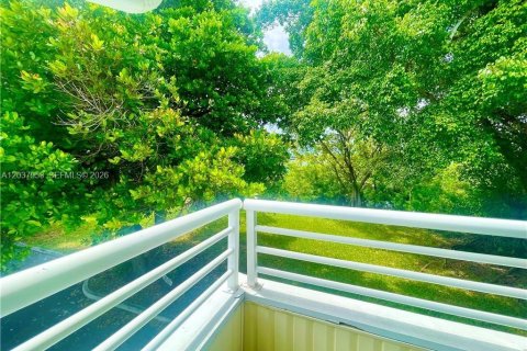 Condominio en alquiler en Oakland Park, Florida, 1 dormitorio, 81.01 m2 № 2089558 - foto 10
