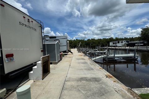Terrain à vendre à Everglades, Floride № 1998932 - photo 9